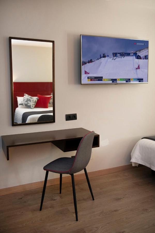 ארטס Hotel Palarine מראה חיצוני תמונה