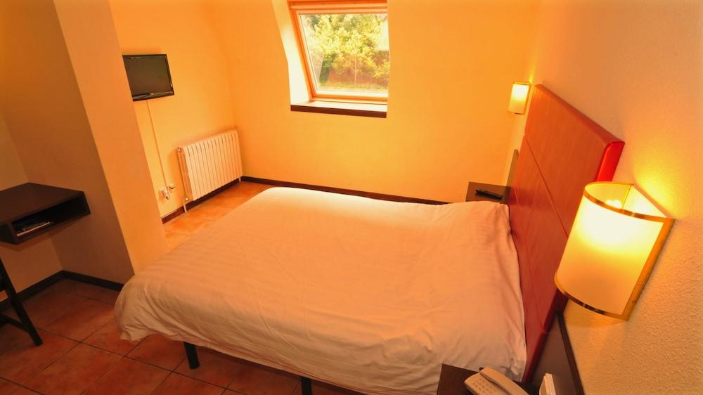 ארטס Hotel Palarine מראה חיצוני תמונה