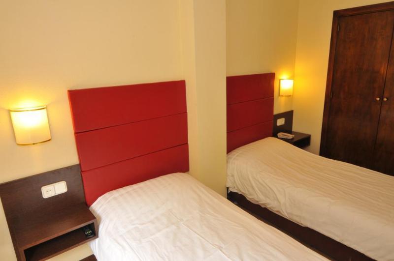 ארטס Hotel Palarine מראה חיצוני תמונה